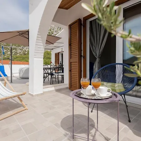 Panoramico Apartment, Private Jacuzzi Apartment *