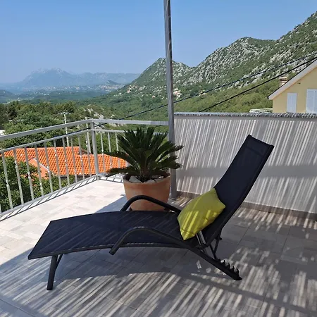 Panoramico Apartment, Private Jacuzzi * Brela