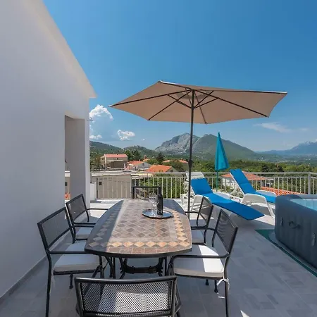 Panoramico Apartment, Private Jacuzzi Brela